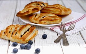 Pastelillo De Hojaldre Con Arándanos
