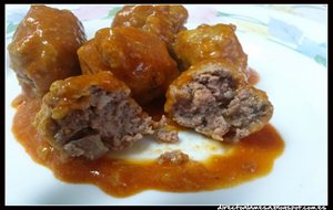 Albóndigas Con Tomate
