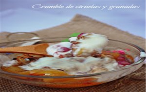 Crumble De Muesli Con Ciruelas Y Granada, #jaquealareina
