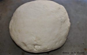 Masa De Pizza Muy Rápida Y Crujiente Con Solo 4 Ingredientes
