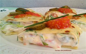 Tortillitas Rellenas De Ensalada.
