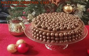 Maltesers Christmas Cake. Bizcocho Navideño Con Maltesers.
