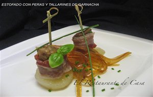 Estofado Con Peras Y Tallarines De Garnacha
