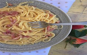 Espaguetis A La Carbonara
