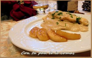 Pechugas De Pollo Al Cava Con Manzanas Caramelizadas
