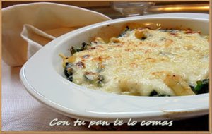 Gratinado De Espinacas Y Gambas Con Bechamel
