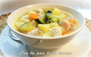 Sopa De Pollo  Y  Verduras

