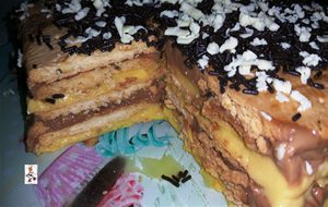 Tarta De Galletas Con Dos Chocolates
