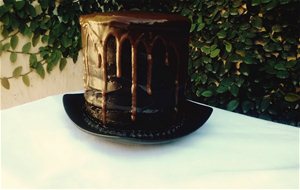Dark Chocolate - Bourbon Caramel Cake
