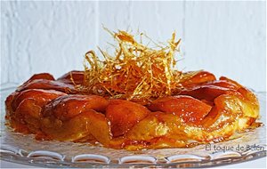 Tatin De Caquis 
