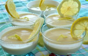 Panna Cotta De Limón Con Sólo 3 Ingredientes
