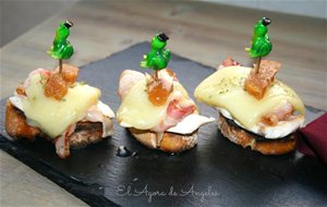 Tosta De Pollo, Bacon ,queso Y Membrillo ( Sin Gluten)
