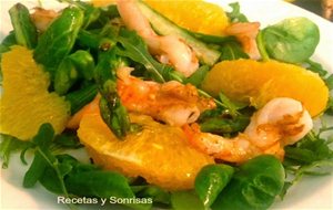 Ensalada De Espárragos Verdes, Naranjas Y Langostinos
