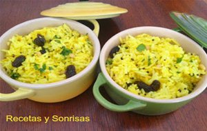 Arroz Con Curcuma, Limón Y Semillas De Mostaza
