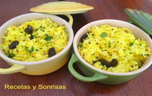 Arroz Con Curcuma, Limón Y Semillas De Mostaza
