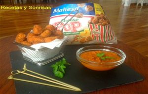 Cheese Pops Con Salsa De Tomates Secos
