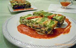 Pastel De Judías Verdes Con Salsa De Piquillos
