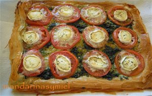 Pizza Extrafina De Queso De Cabra Con Pesto De Espinacas.

