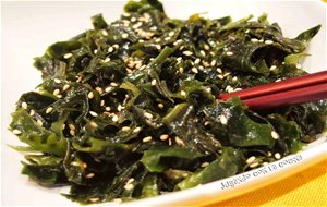 Ensalada De Algas Wakame Con Vinagreta De Soja Y Mostaza - Algas Contra La Celulitis
