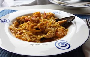 Fideos A La Marinera Con Rape Y Marisco
