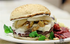 Hamburguesa Con Gorgonzola Y Pera
