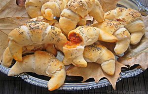 Croissants De Masa Pan Rellenos De Sobrasada
