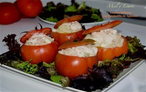 Tomates Rellenos De Ensaladilla De Aguacate