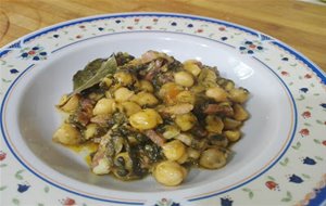 Potaje De Espinacas, Garbanzos Y Bacon
