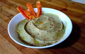 Hummus De Aguacate Con Batata
