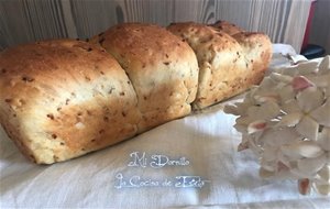 Pan De Cebolla, Ajo Y Tomillo.
