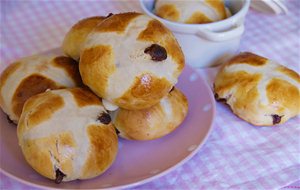 Hot Cross Buns
