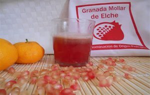 551º Receta: Zumo De Granada Mollar De Elche D.o.p Y Mandarinas
