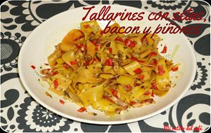 Tallarines Con Setas, Bacon Y Piñones
