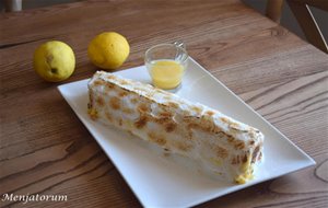 Brazo De Gitano Relleno De Crema De Limón
