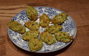 Croquetas De Calabacin Y Queso 
