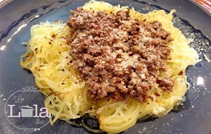 Spaghetti Squash /  Calabaza Espagueti A La Boloñesa 
