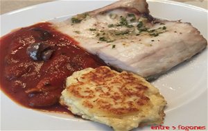 Buñuelos De Requesón, Salsa Italiana De Tomate Y Lubina Salvaje Al Horno