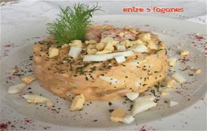 Ensaladilla De Trucha Asalmonada E Hinojo Fresco Al Pimentón De La Vera