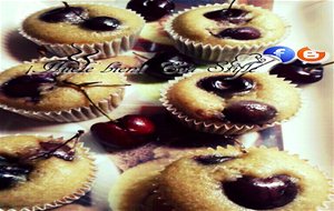 Muffins De Vainilla Y Cerezas