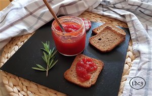 Mermelada De Tomate Y Romero/ Tomato And Rosemary Jam
