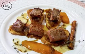 Tapa De Solomillo De Ternera En Salsa De Vino Tinto/sirloin Steak Tapa In Red Wine Sauce
