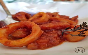 Calamares Con Tomate
