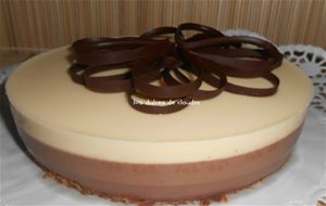 Tarta De Tres Chocolates
