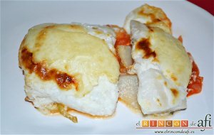 Bacalao Gratinado Con Base De Tomate