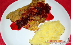 Filetes De Ternera Rebozados Con Salsa De Cerezas