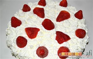 Tarta De Fresas Y Nata