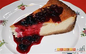 Tarta De Quesos Con Mermelada De Frutos Rojos