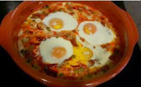 Huevos Al Plato
