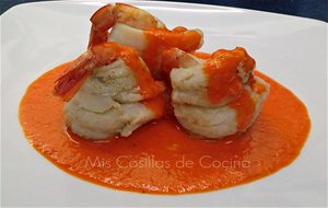 Popietas De Abadejo Con Gambas Y Salsa De Pimientos Del Piquillo
