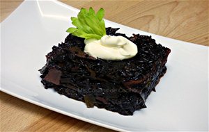 Arroz Negro Con Algas Y Setas
